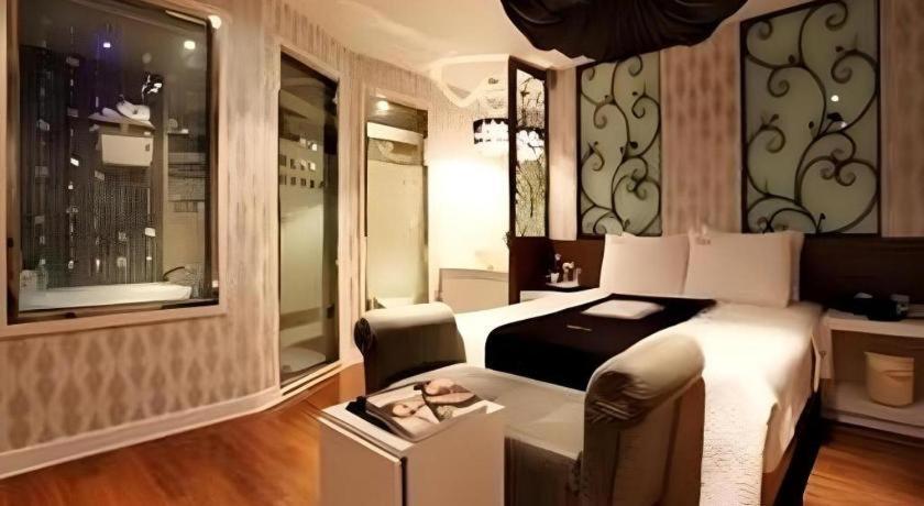 Fox Hotel Сеул Екстериор снимка